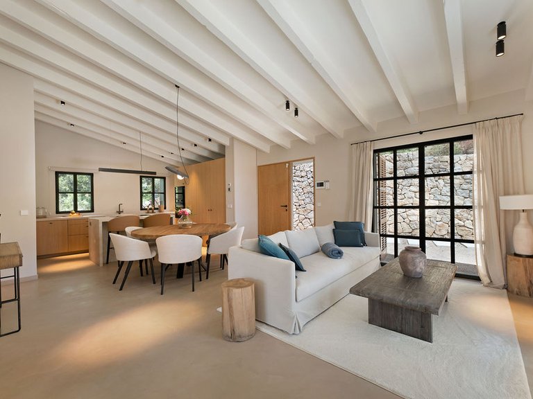 Country House for Sale in Andratx, Balearic Islands 7