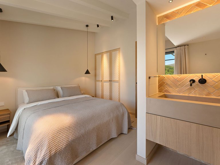 Country House for Sale in Andratx, Balearic Islands 24