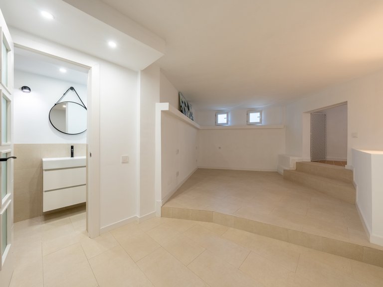 Apartment for Sale in Santa Ponça, Balearic Islands 12