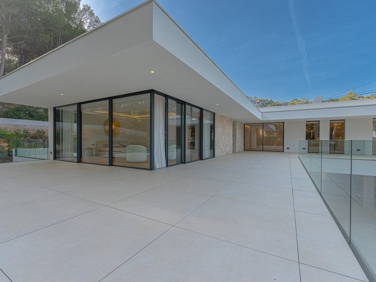 Villa for Sales in Son Vida, Balearic Islands 68