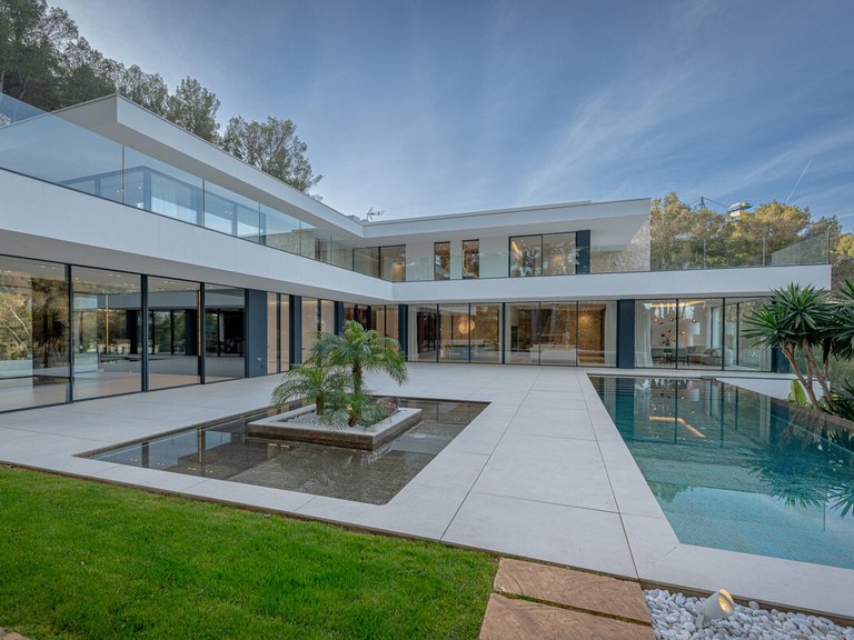 Villa for Sales in Son Vida, Balearic Islands 2