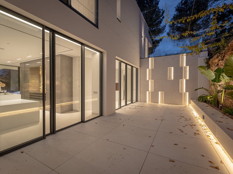 Villa for Sales in Son Vida, Balearic Islands 37