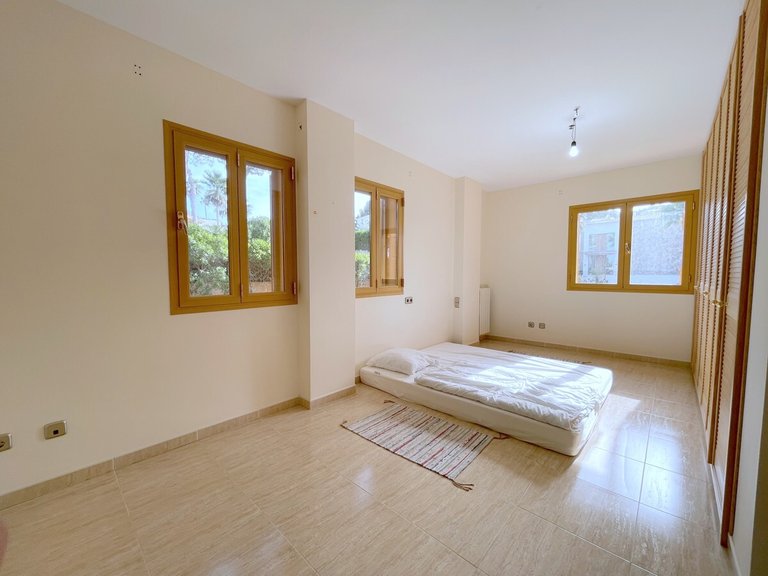 Villa for Sales in Santa Ponsa, Balearic Islands 46