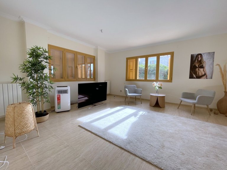 Villa for Sales in Santa Ponsa, Balearic Islands 52