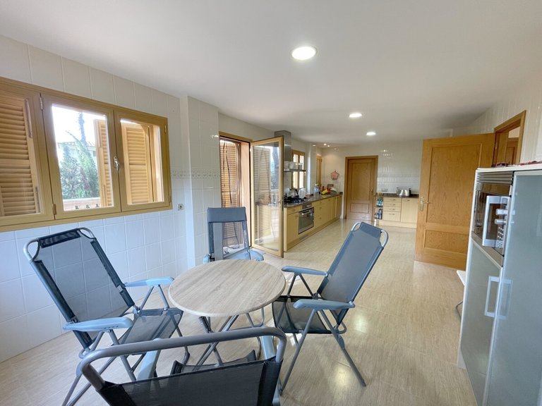 Villa for Sales in Santa Ponsa, Balearic Islands 64