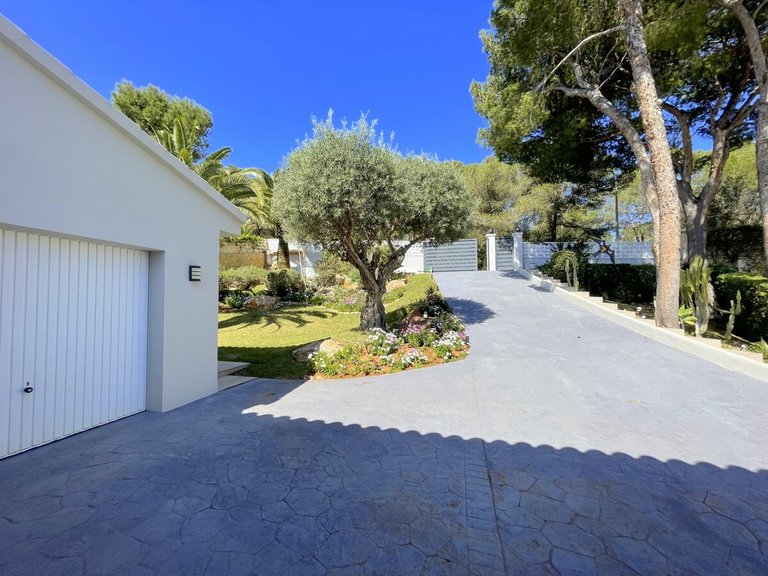 Villa for Sales in Costa De La Calma, Balearic Islands 10