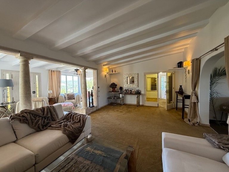 Villa for Sales in Santa Ponsa, Balearic Islands 9
