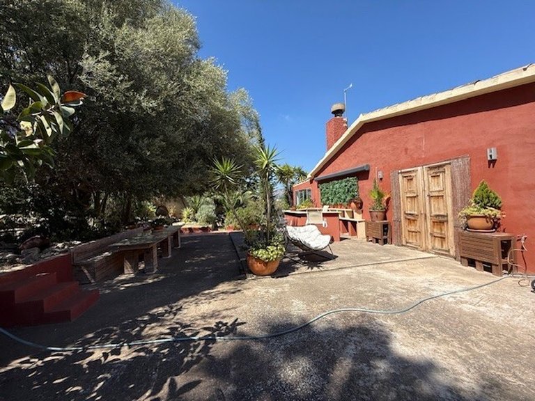 Villa for Sales in Santa Ponsa, Balearic Islands 33