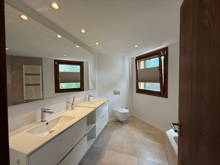 Villa for Sales in Santa Ponsa, Balearic Islands 7