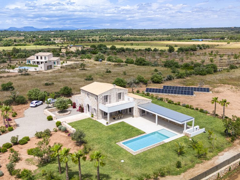 Country House for Sales in Ses Salines, Balearic Islands 37