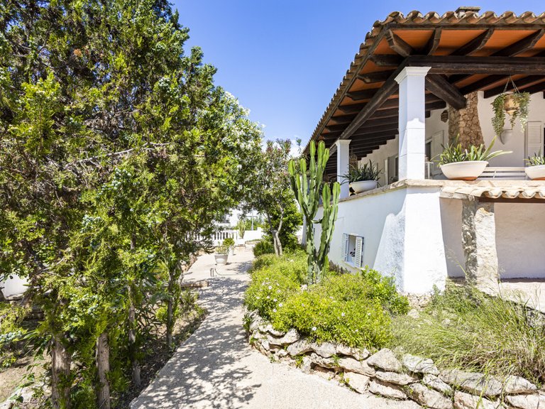 Villa for Sales in Torrenova, Balearic Islands 8