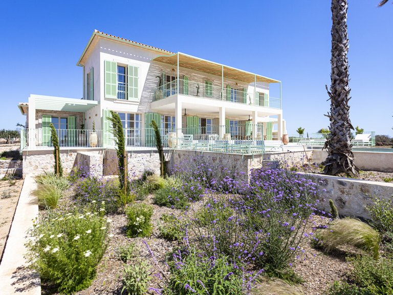 Country House for Sales in Santanyi, Balearic Islands 1