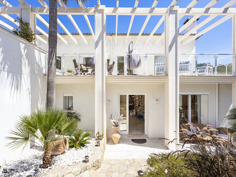Villa for Sales in Torrenova, Balearic Islands 9