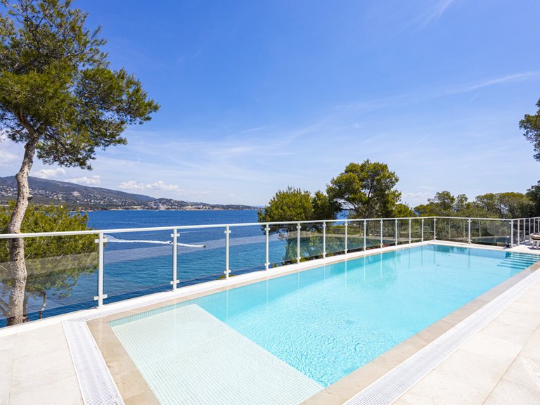 Villa for Sales in Torrenova, Balearic Islands 7