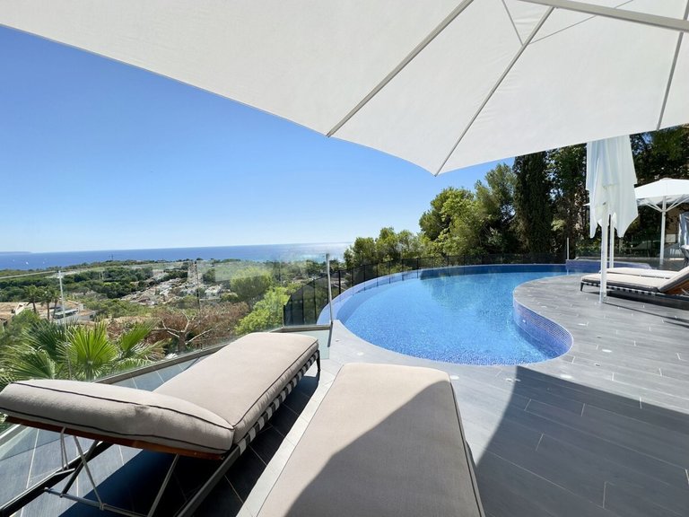 Villa for Sales in Portals Nous, Balearic Islands 1