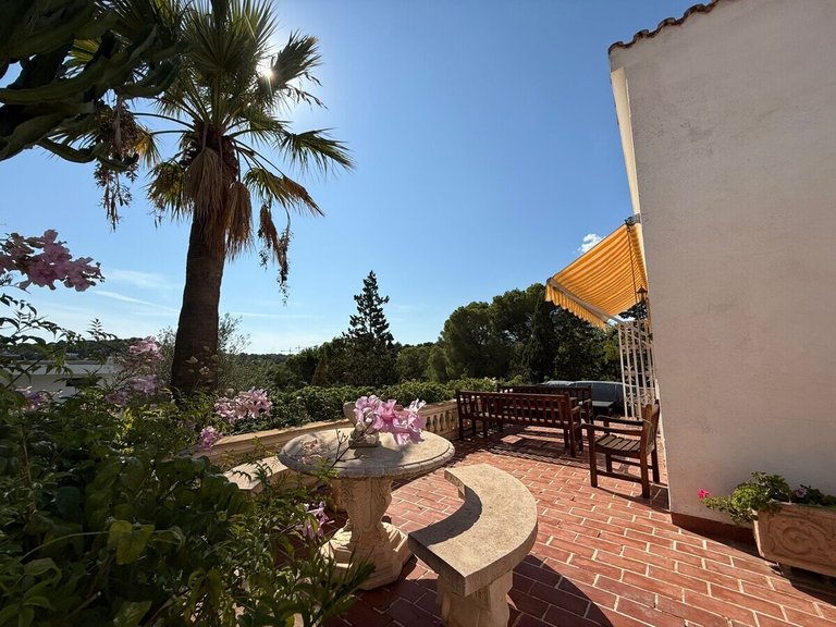 Villa for Sales in Cala Vinyes, Balearic Islands 1