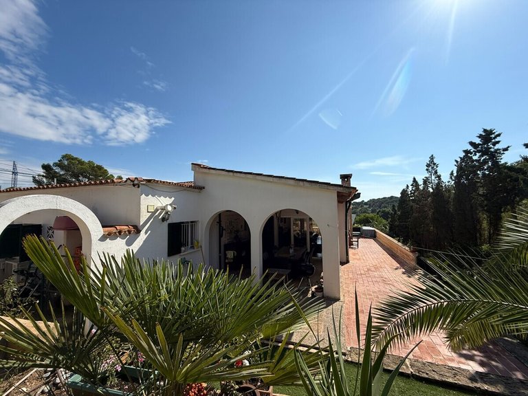 Villa for Sales in Cala Vinyes, Balearic Islands 19