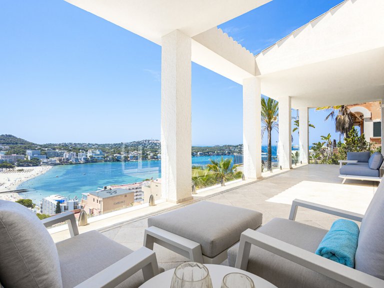 Villa for Sales in Santa Ponsa, Balearic Islands 3