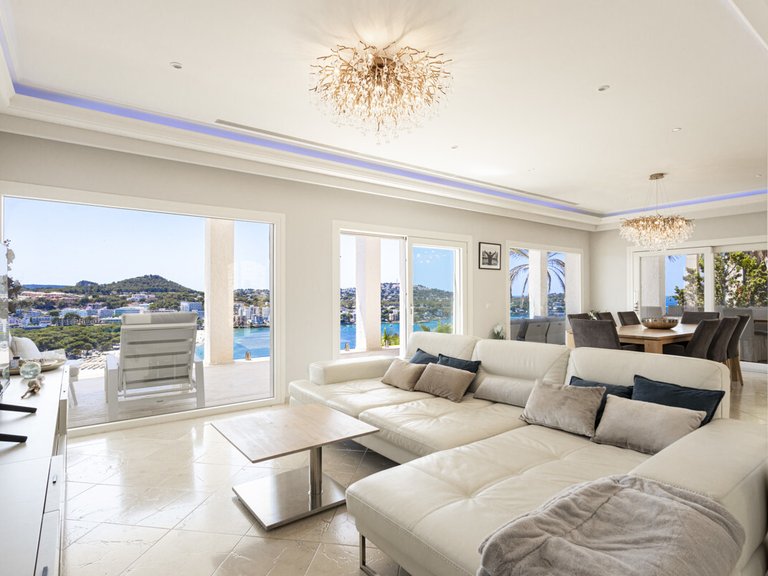 Villa for Sales in Santa Ponsa, Balearic Islands 5