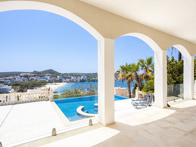 Villa for Sales in Santa Ponsa, Balearic Islands 28