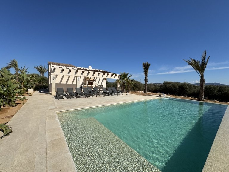 Country House for Long Term Rentals in Santanyi, Balearic Islands 10