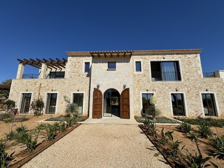 Country House for Long Term Rentals in Santanyi, Balearic Islands 7