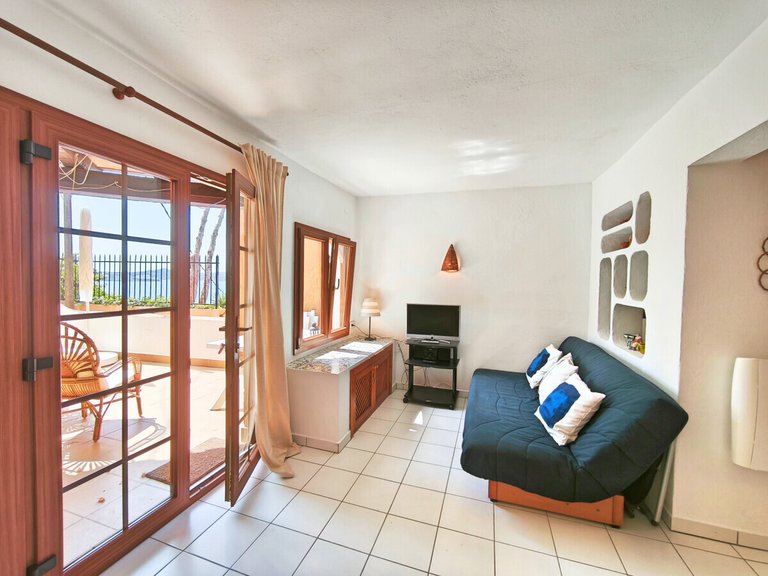 Apartment for Sales in Peguera / Cala Fornells, Balearic Islands 8