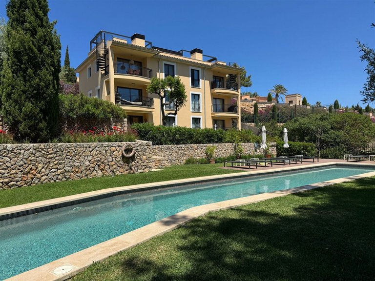 Apartment for Sales in Camp De Mar, Balearic Islands 1