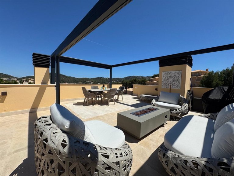 Apartment for Sales in Camp De Mar, Balearic Islands 2