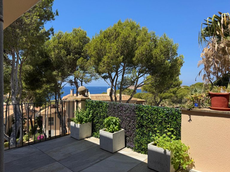 Apartment for Sales in Santa Ponsa, Balearic Islands 2