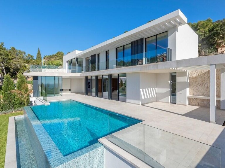 Villa for Sales in Port Andratx, Balearic Islands 8