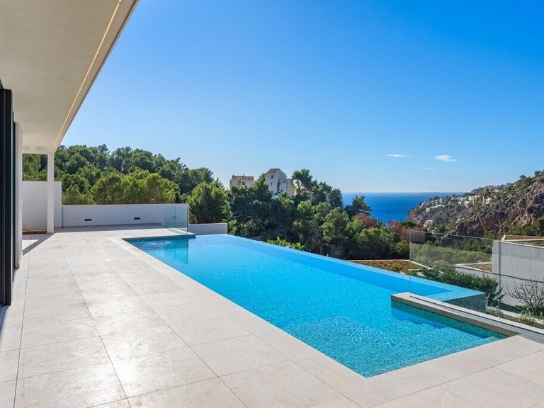 Villa for Sales in Port Andratx, Balearic Islands 1
