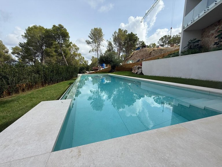 Villa for Sales in Santa Ponsa, Balearic Islands 43