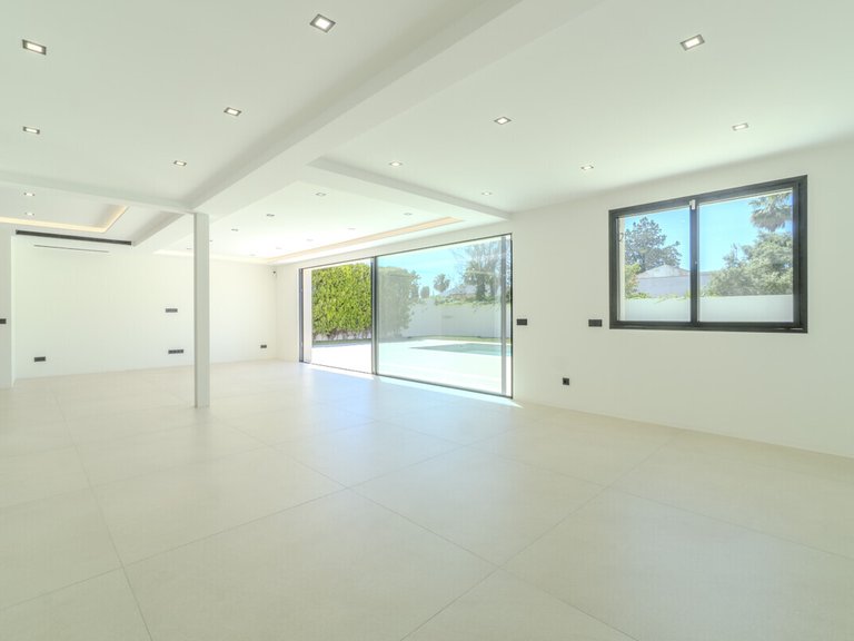 Villa for Sales in Bahia Gran, Balearic Islands 11