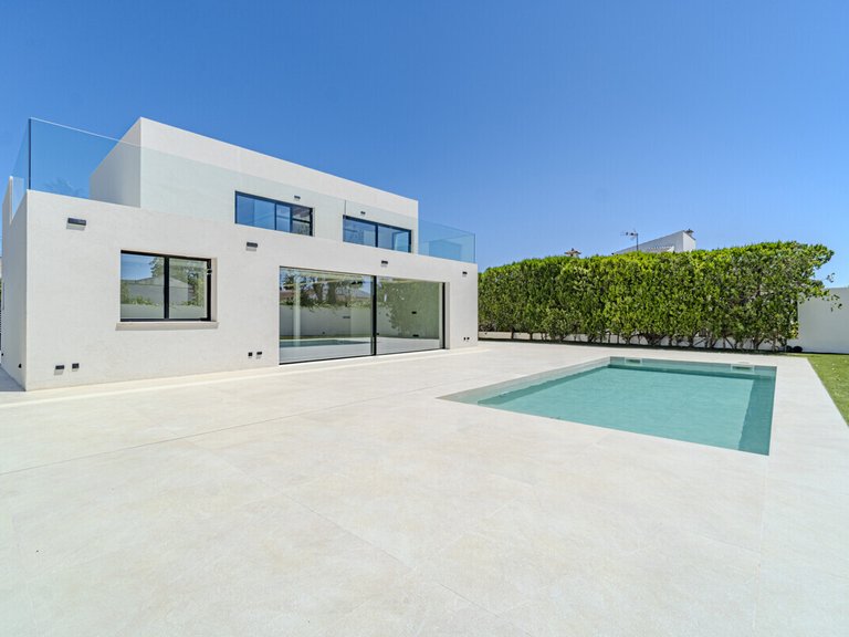 Villa for Sales in Bahia Gran, Balearic Islands 38