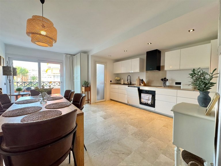 Apartment for Sales in El Toro / El Toro, Balearic Islands 8