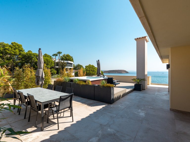 Apartment for Sales in Cala Vinyes, Balearic Islands 8