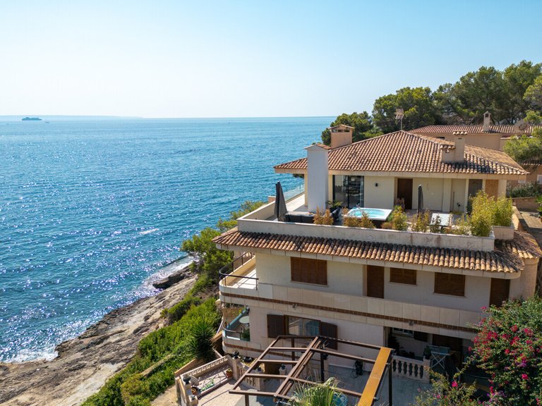 Apartment for Sales in Cala Vinyes, Balearic Islands 11
