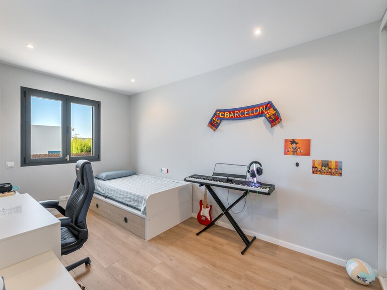 Villa for Sales in Marratxi, Balearic Islands 14