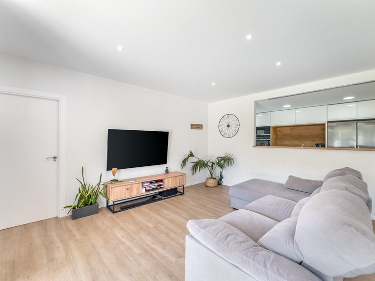 Villa for Sales in Marratxi, Balearic Islands 7