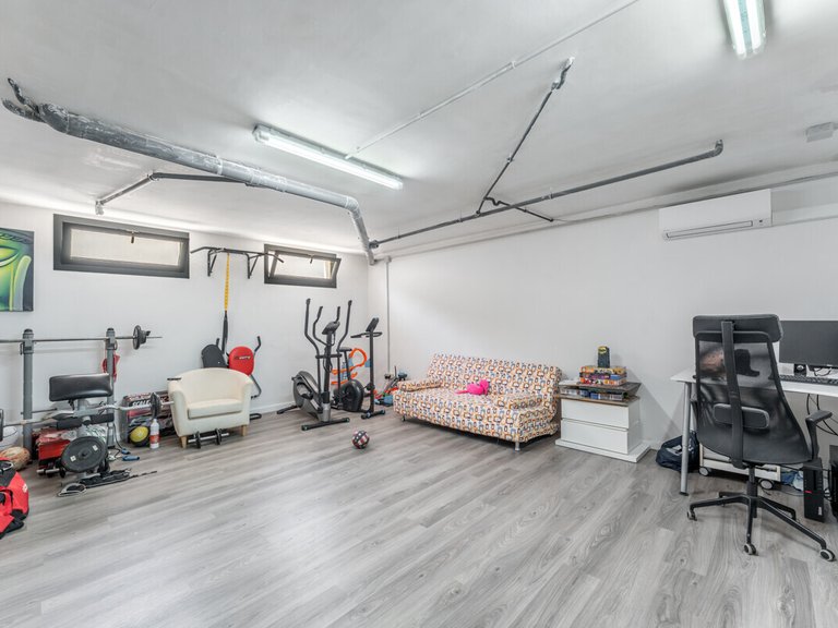 Villa for Sales in Marratxi, Balearic Islands 17