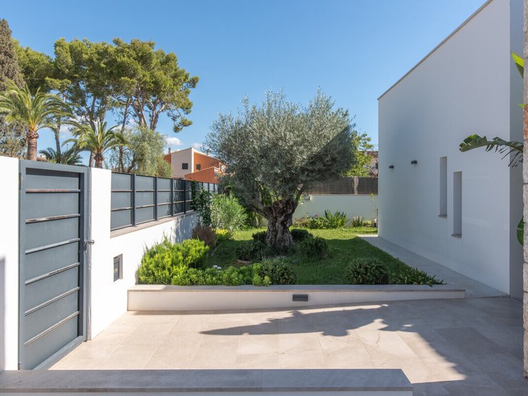Villa for Sales in Marratxi, Balearic Islands 12