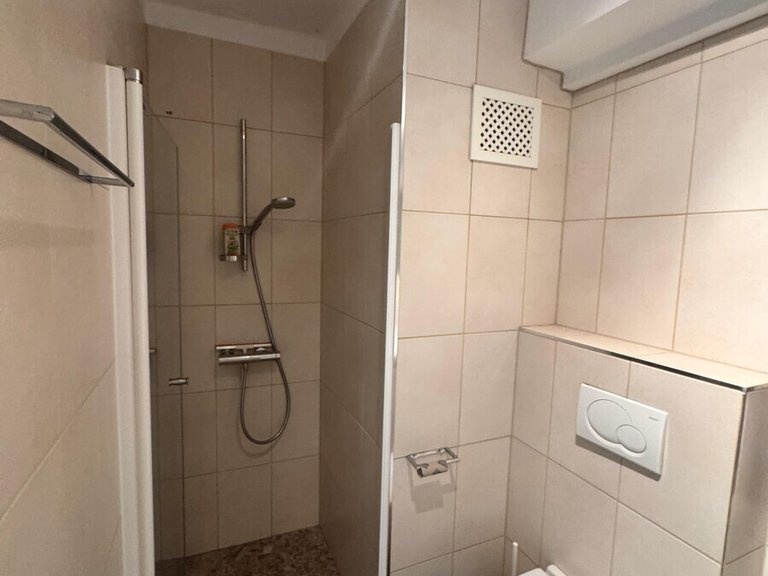 Apartment for Sales in Camp De Mar, Balearic Islands 10
