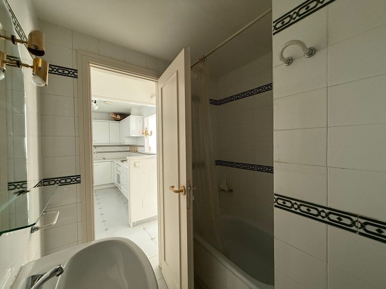 Apartment for Sales in Illetas, Balearic Islands 27