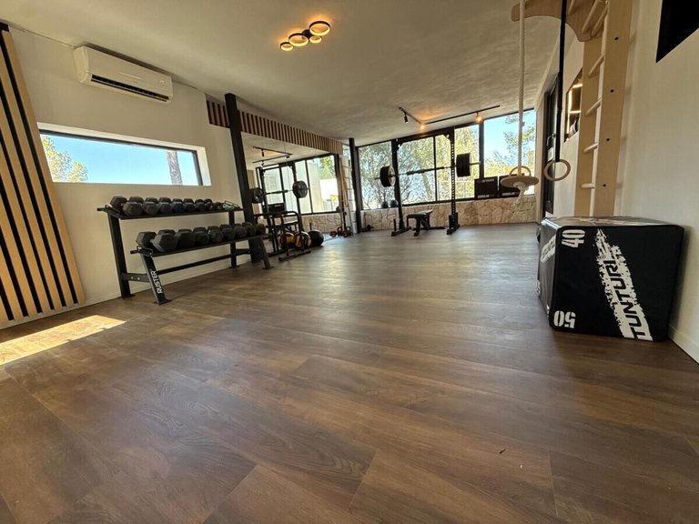 Villa for Long Term Rentals in Genova, Balearic Islands 35