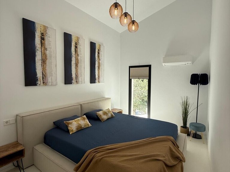 Villa for Long Term Rentals in Genova, Balearic Islands 31