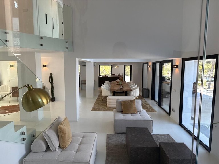 Villa for Long Term Rentals in Genova, Balearic Islands 15