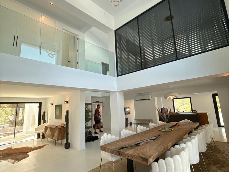Villa for Long Term Rentals in Genova, Balearic Islands 17