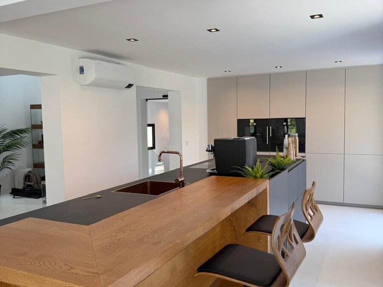 Villa for Long Term Rentals in Genova, Balearic Islands 11