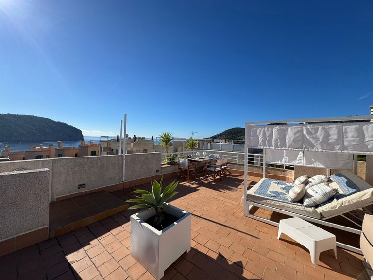 Apartment for Sales in Camp De Mar, Balearic Islands 6
